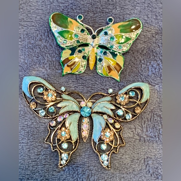 Vintage lot of 2 Butterfly pins brooch Avon light blue green yellow sparkle - Picture 6 of 16